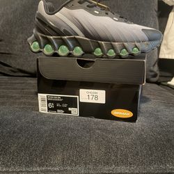 For Sale, Airmax Nikes