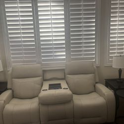 Two Lamps & End Table W/ Matching Coffee Table 