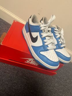 Dunks size 6Y