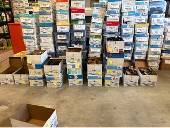 MASSIVE Retiring From eBay Garage Sale - Phase I - shoes/sandals/boots