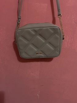Bolso color rosa