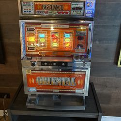 Vintage Oriental Slot Machine Works Great 