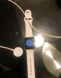 APPLE WATCH 38mm w/GPS