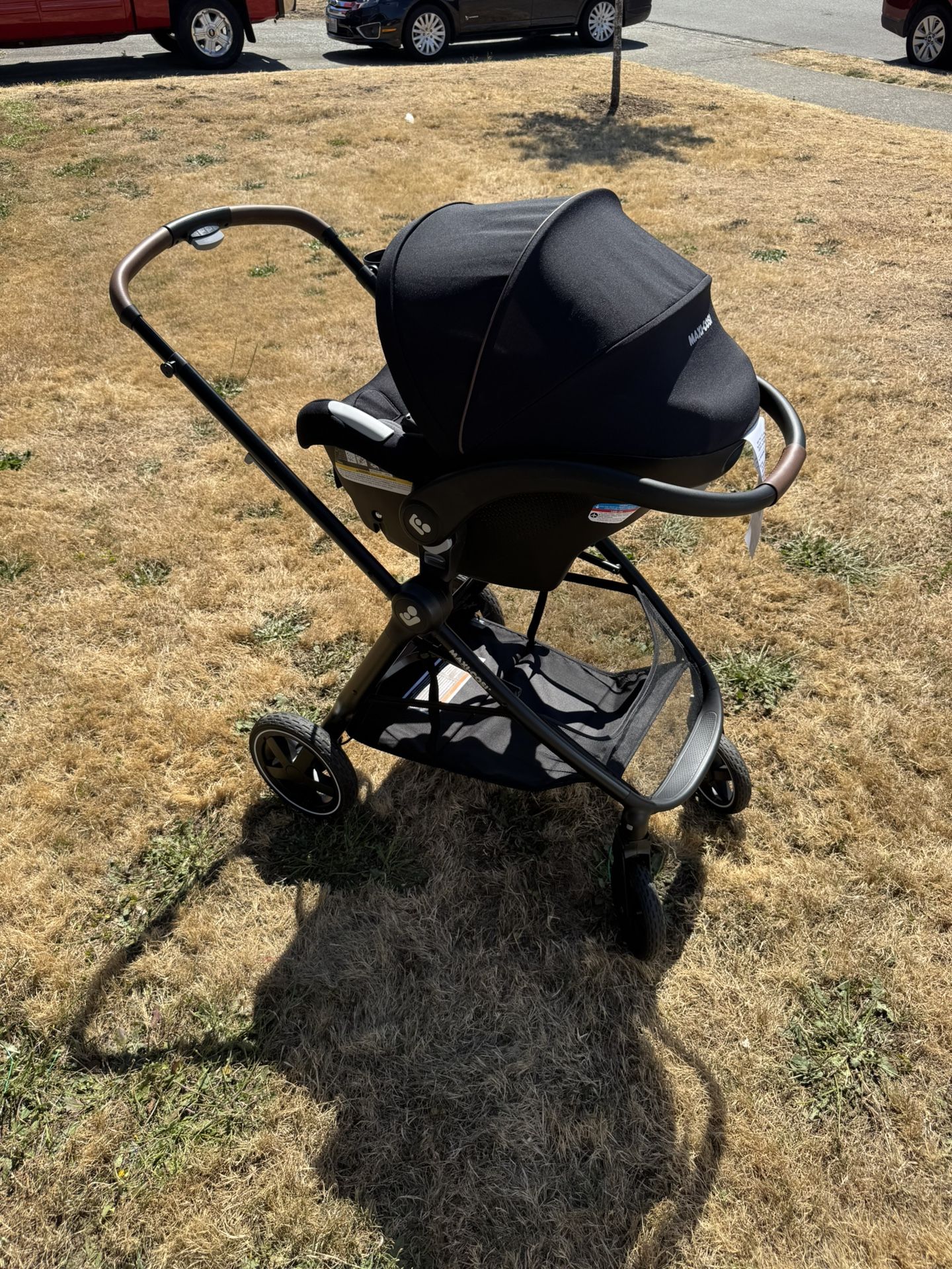 Stroller Zelia2Luxe 5-in-1 Modular Travel Lystem.