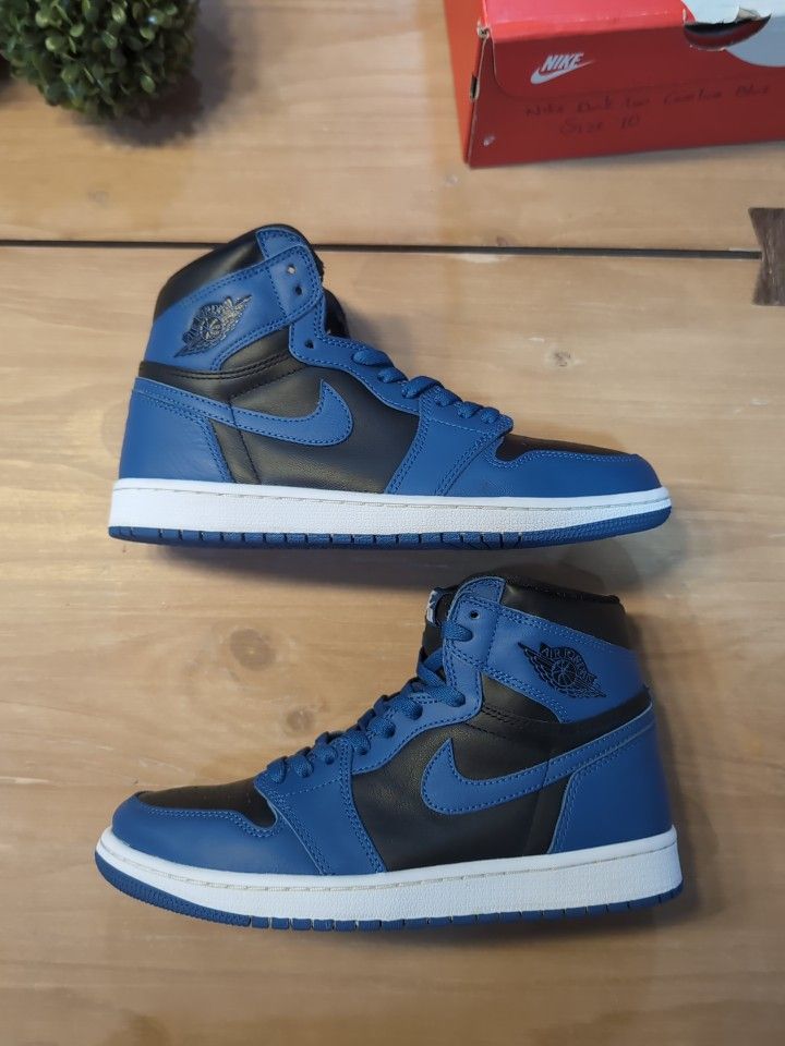 Size 8.5 - Jordan 1 High OG Dark Marina Blue