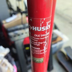 Husky Hole Digger