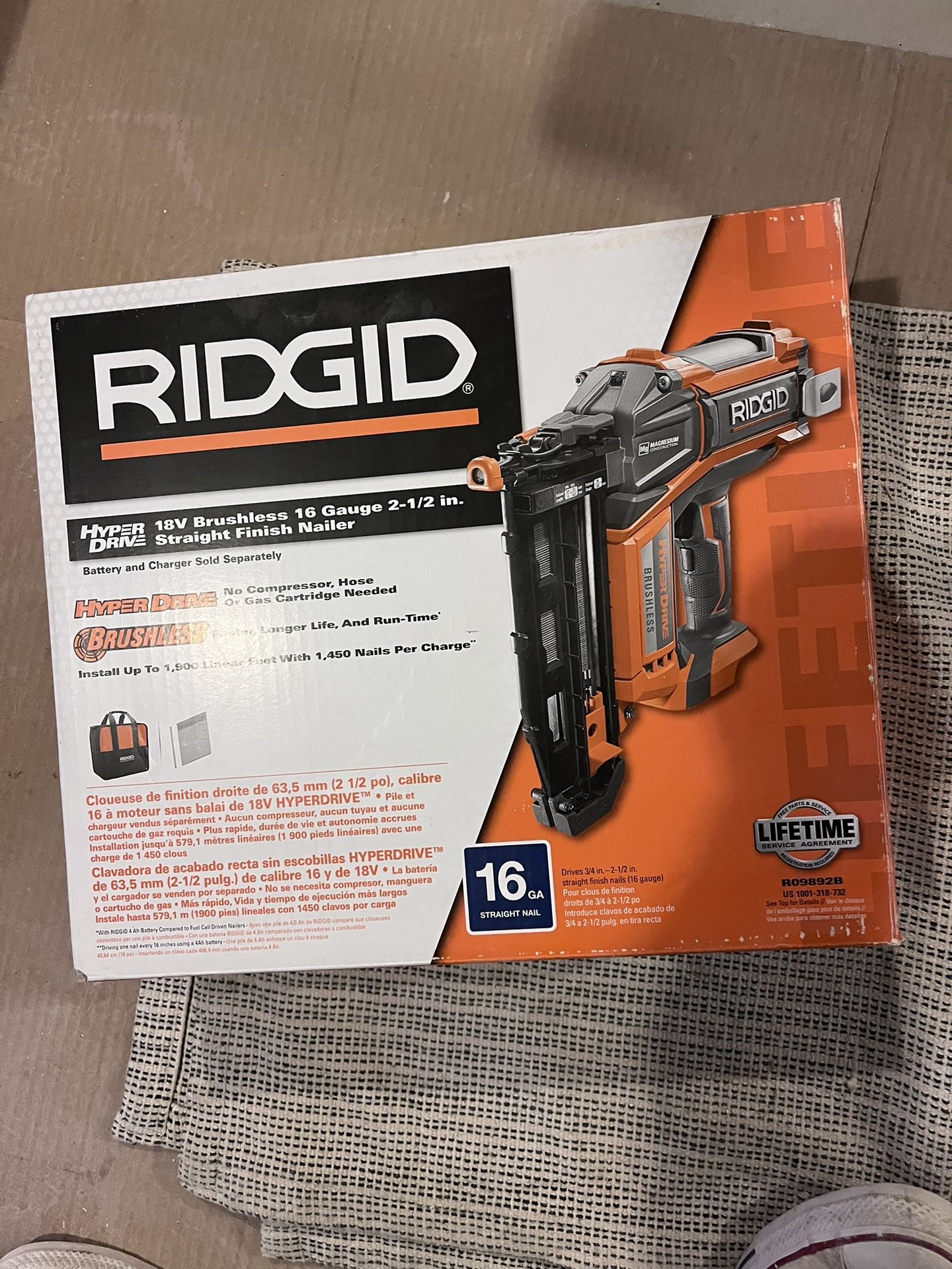 HYPERDRIVE 16 GAUGE FINISH NAILER  