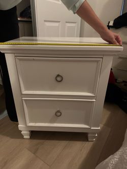 Bed stand