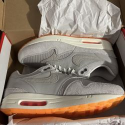 Nike Air Max 1PRM Size 10
