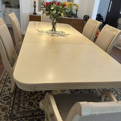Dinning Table With 6 Chairs 
