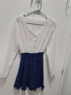 Woman's clothes size small