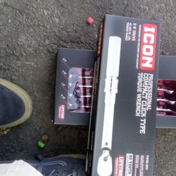 Icon Tools Torque Wrench Stubby Ratcheting Wrench 