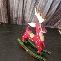 Vintage Wooden Rain Deer