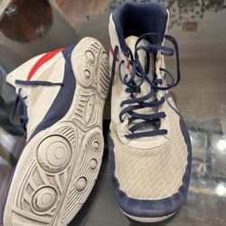 Men’s Wrestling Shoes 11.5
