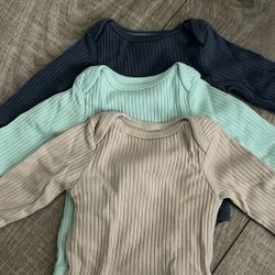 Cloud Island Long Sleeve Onesies – 0–3 Months, 3-Pack