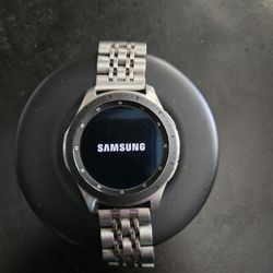 Samsung GALAXY Smartwatch 4