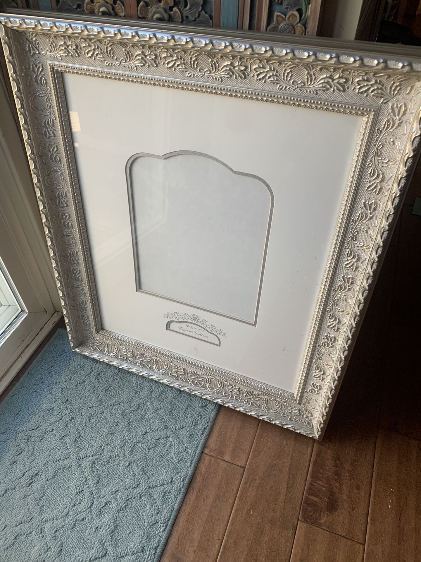 SILVER SIGNATURE FRAME 26x30” $60