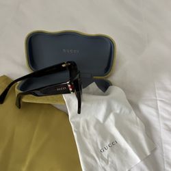 Gucci sunglasses 