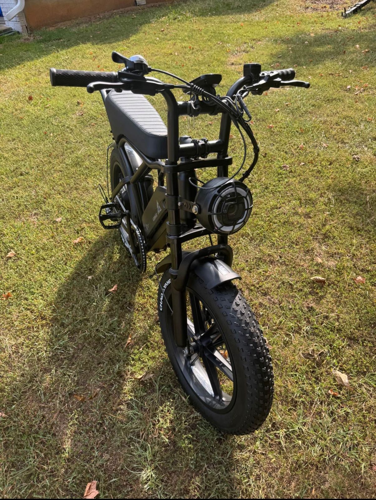 E-BIKE ORIGINAL PRICE $2100 (900)