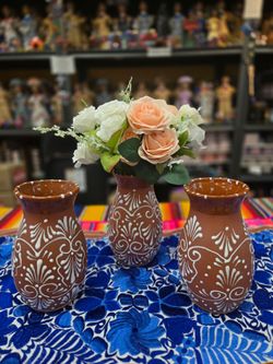 💥Talavera cielito Lindo Flower Vase 💥 Talavera and Clay Pottery Store In Norwalk CA 90650.