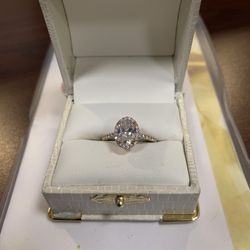 STOLEN-14k Engagement Ring