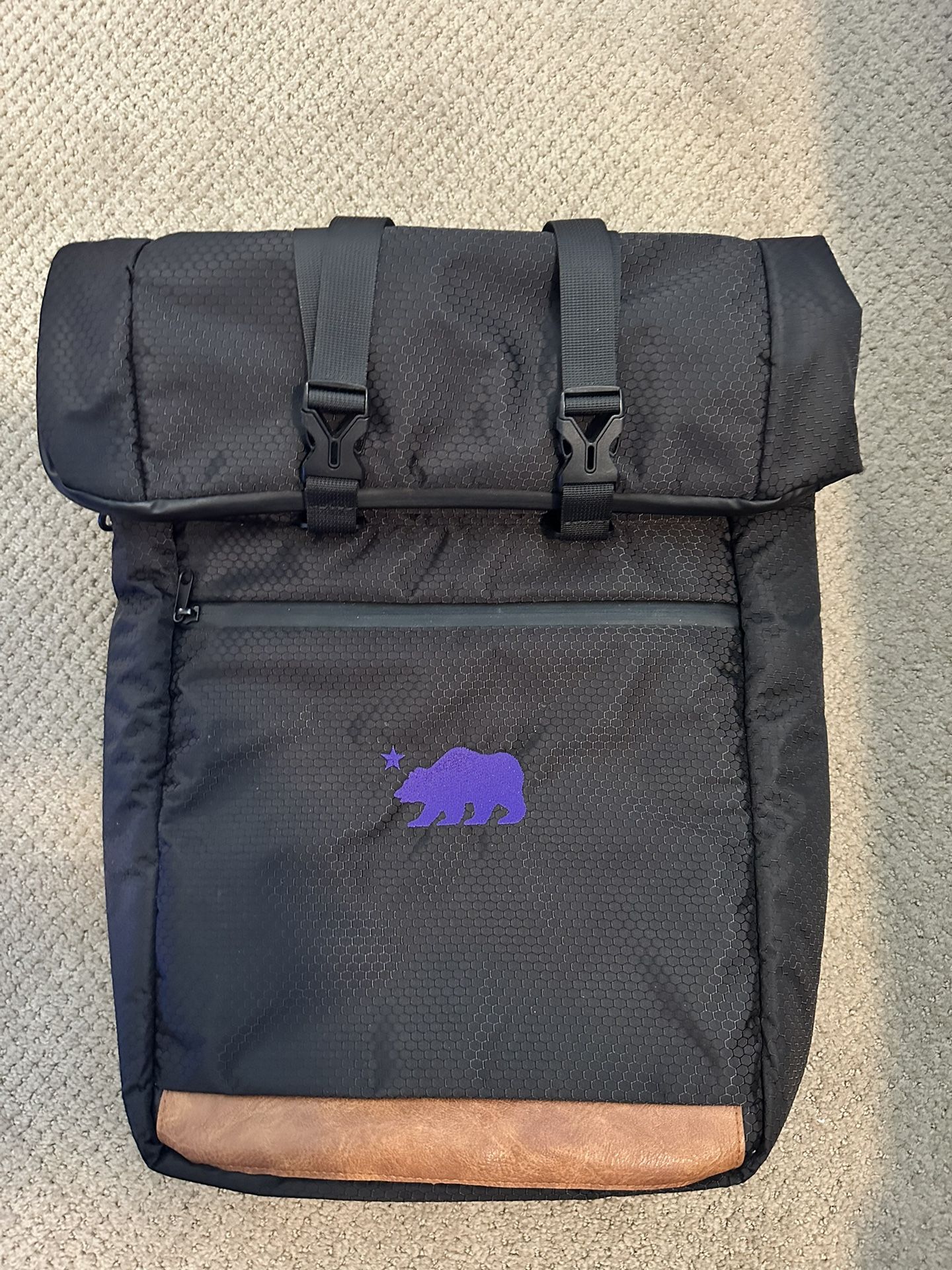 Cali Crusher Roll Top Backpack (smellproof)