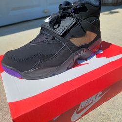 Nike Diamond Turf Size 9 Deion Sanders