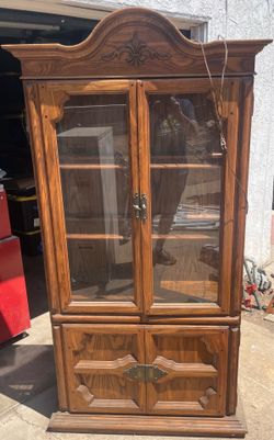 China cabinet