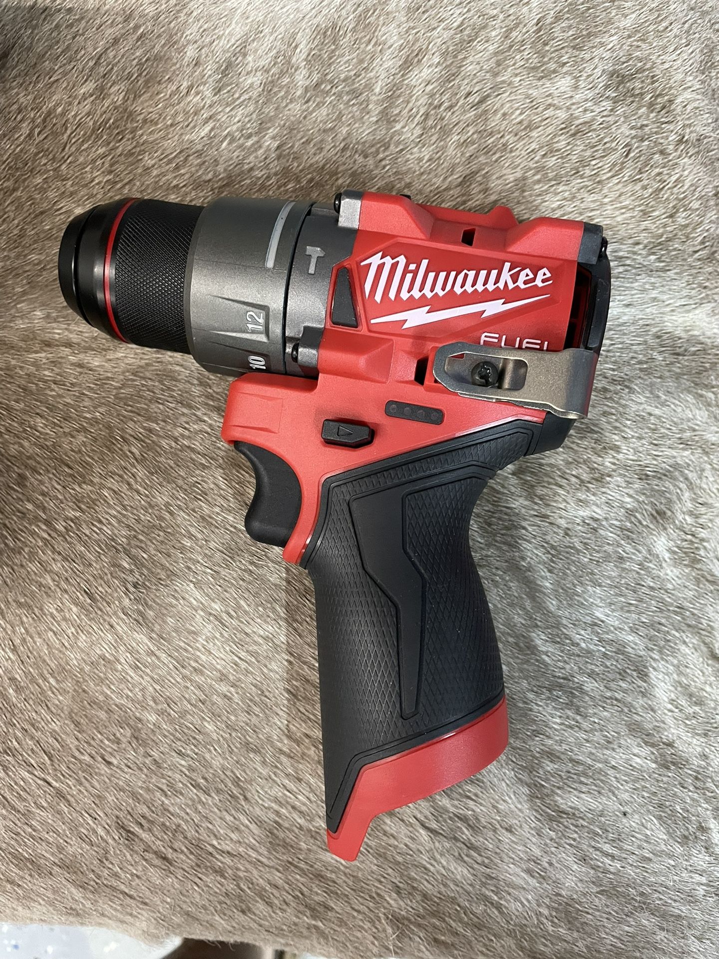 Milwaukee M12 Hammer Drill
