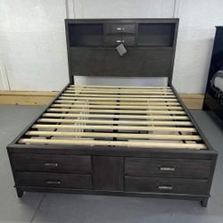 Ashley Bedroom Sets Queen or King Beds Dressers Nightstands Mirrors Chests Options Finance and Delivery Available 