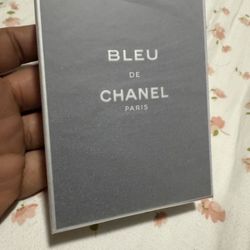 bleu de chanel paris