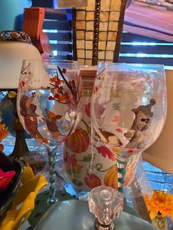 Set Of 4 Pier One Hand-Painted Autumn-Themed Wine Glasses Fall Leaves & Dogs