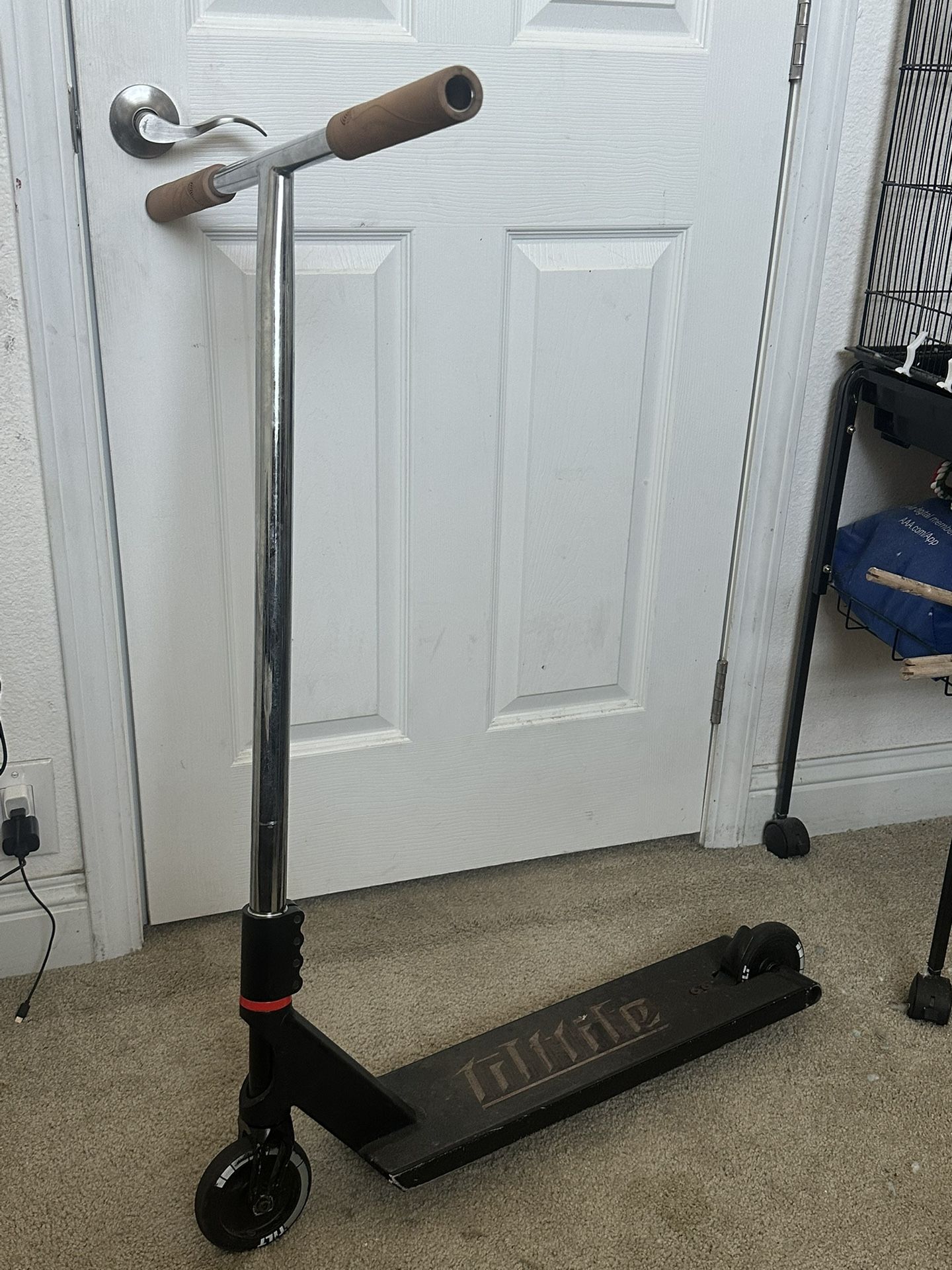 TiLT Contact Pro Scooter