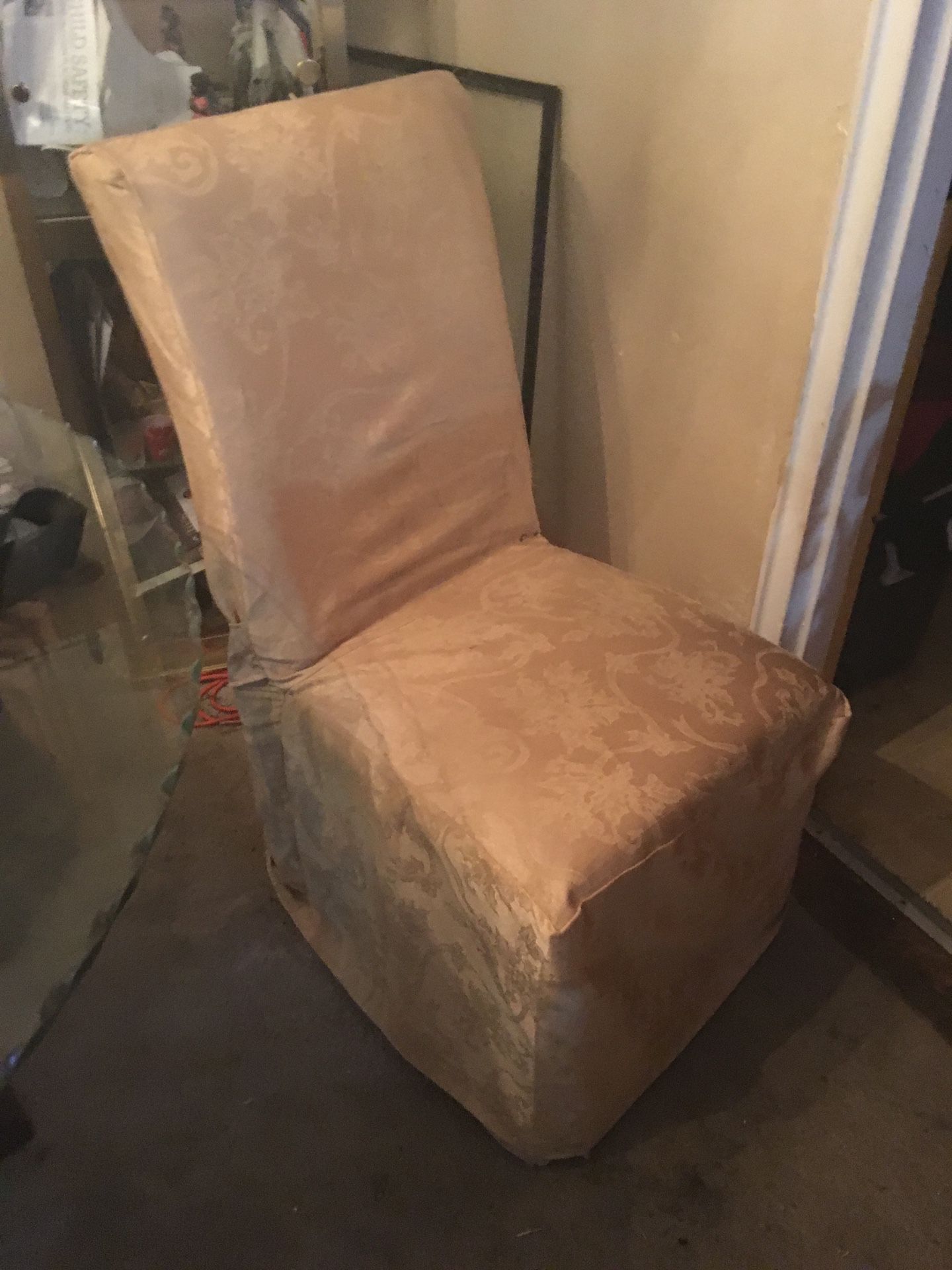 Cream color dining room chairs $150 for 4 chairs comes with gold covers. Thank you!!
