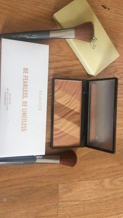 Bnib blush and highlighter