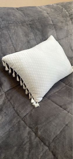 White Decorative Throw Pillow with Tassels