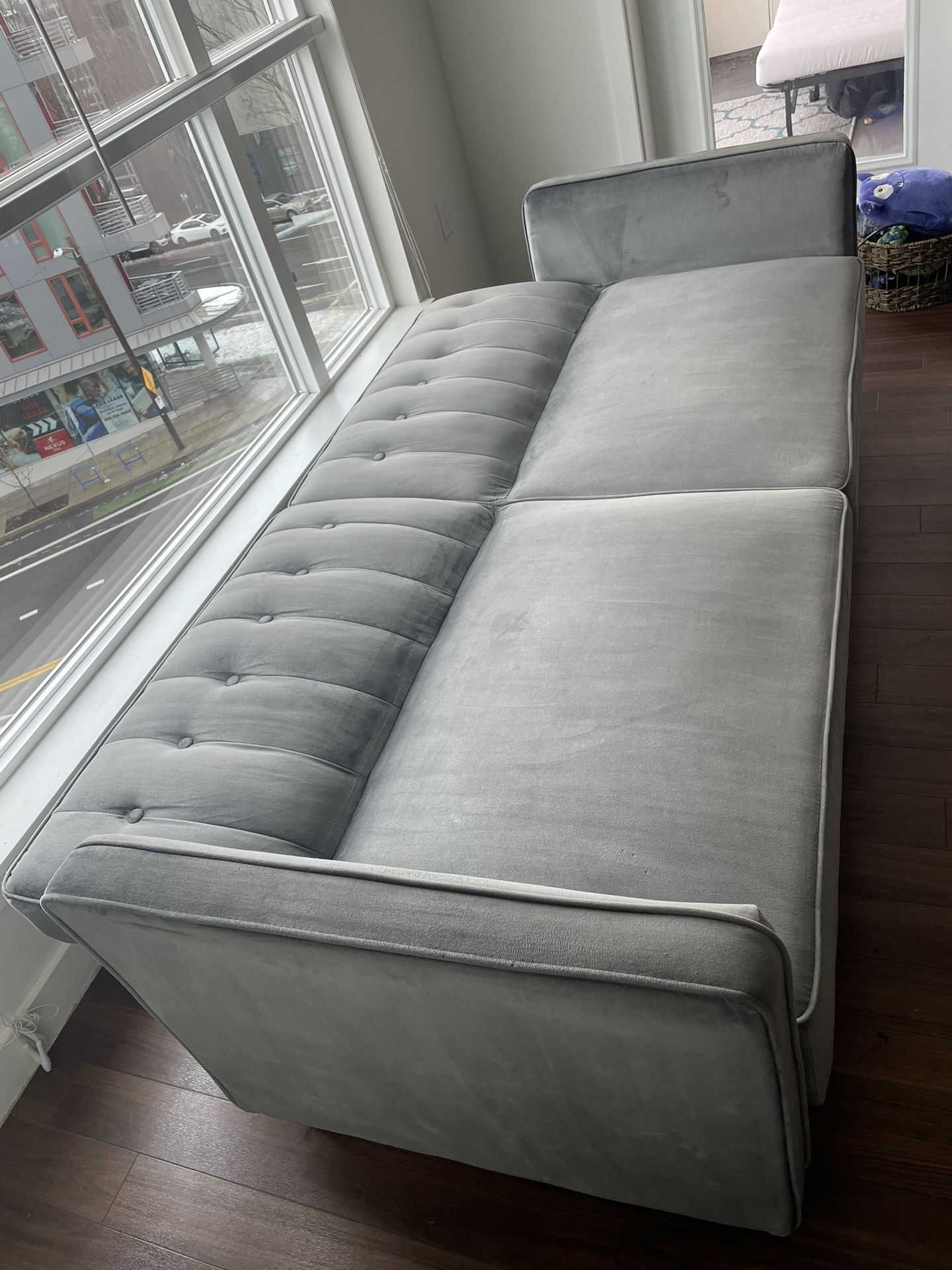 81.5” Midcentury Velvet Light Gray Tufted Sofa & Futon for Sale in