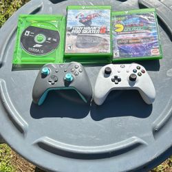 Xbox One Controllers  With Games 