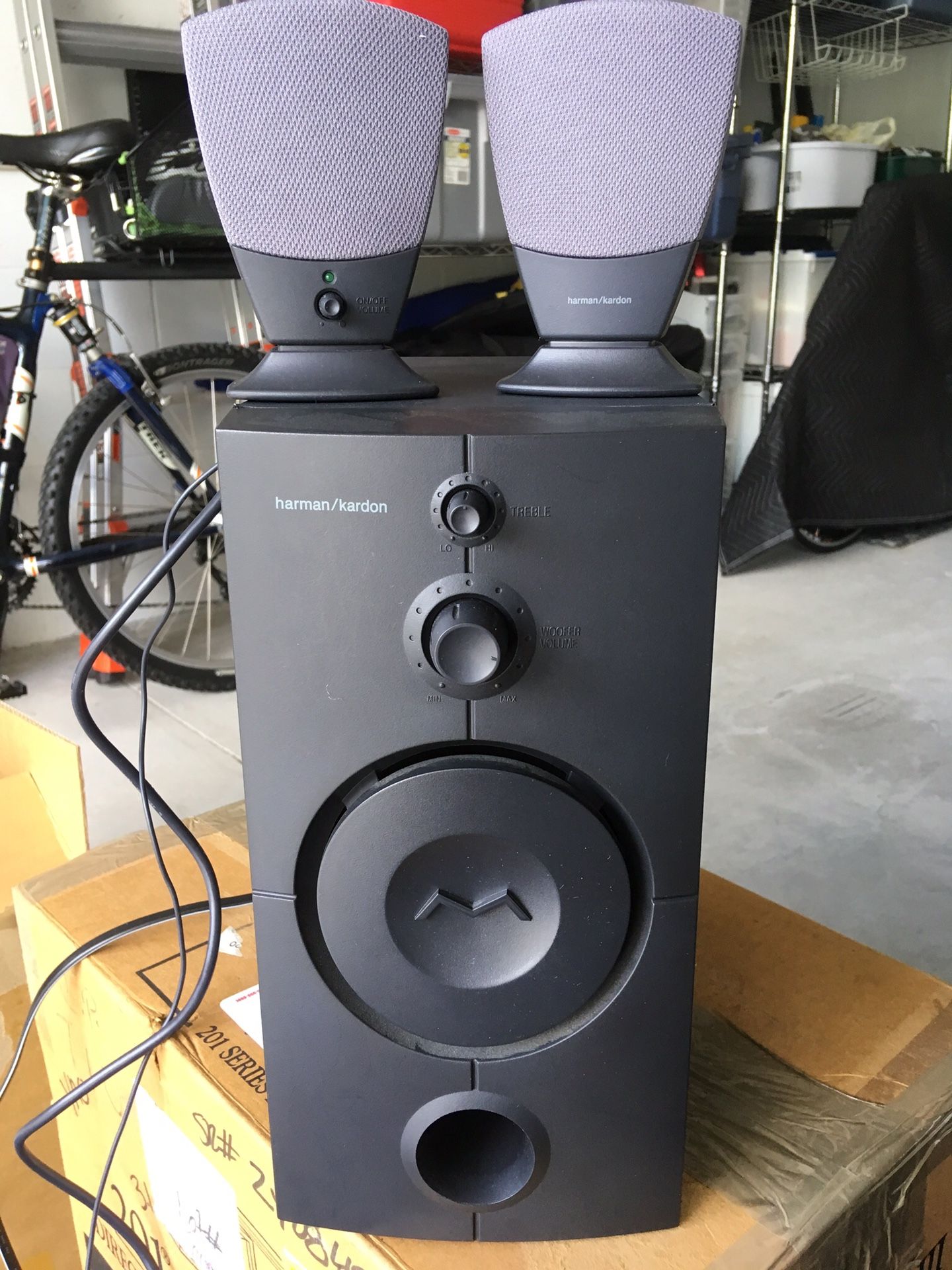 Harman Kardon Computer Speakers HK395 3 Piece System Subwoofer