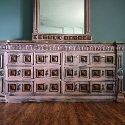 Large Ornate Console / Mirror / End Table
