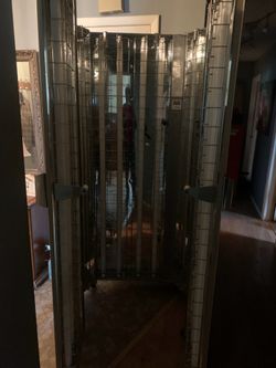 Upright tanning booth  like new