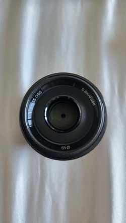 Sony E 35mm F1.8 OSS sel35f18
