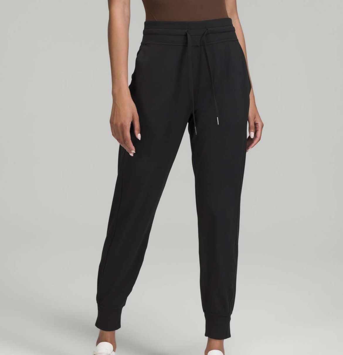 Lululemon ready to rulu jogger size 4