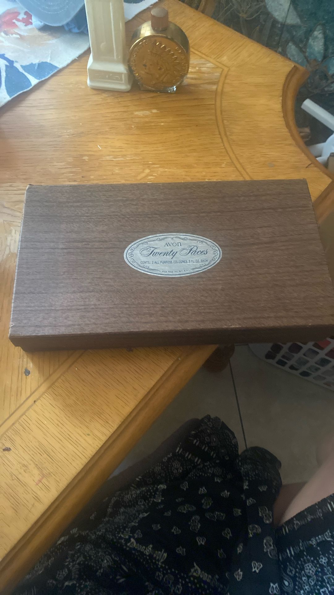 Avon antique collectibles twenty paces cologne set