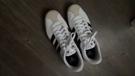 Sambas VL Court 3.0 Adidas Shoes