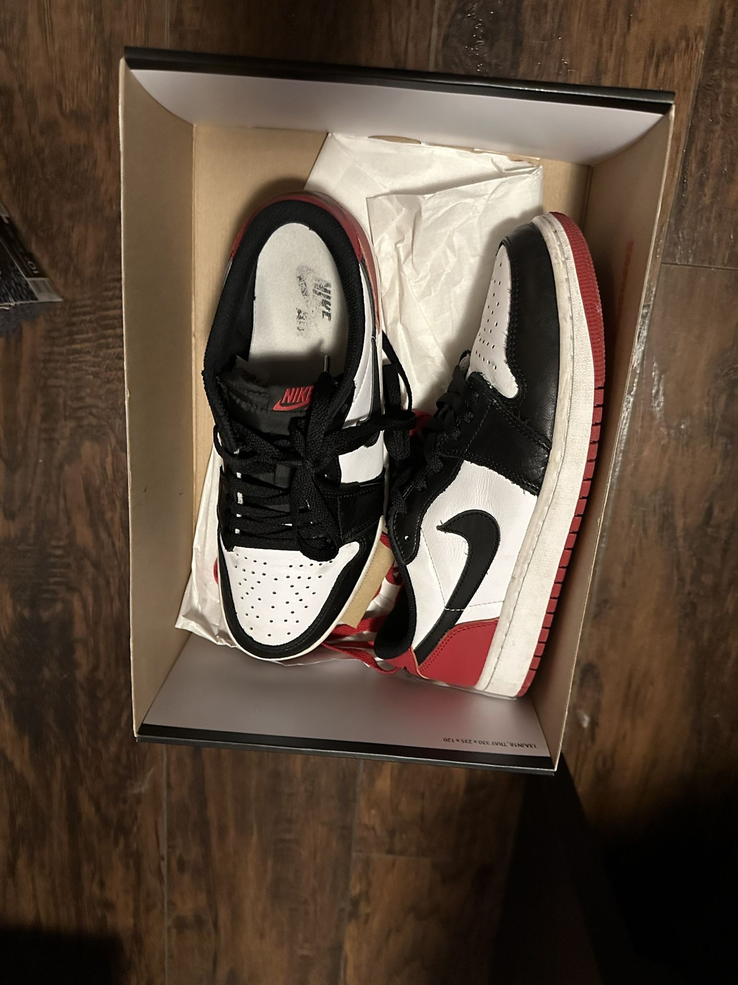 Jordan 1 Low Red 9.5