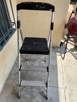 Aluminum Step Ladder with Tool Tray