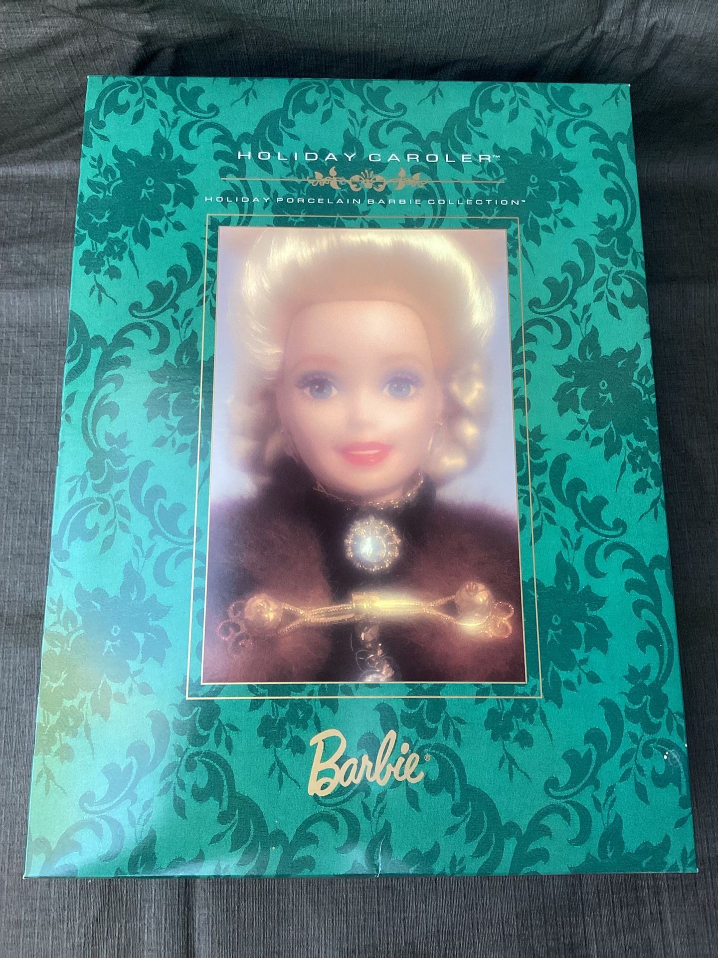 NEW 1996 Porcelain Limited Edition Holiday Caroler Mattel Barbie Doll