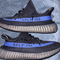 Dazzling blue Yeezys Size 13 