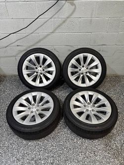19" OEM Tesla Model S Wheels Rims Set of 4 19X8 5x120 + Tires